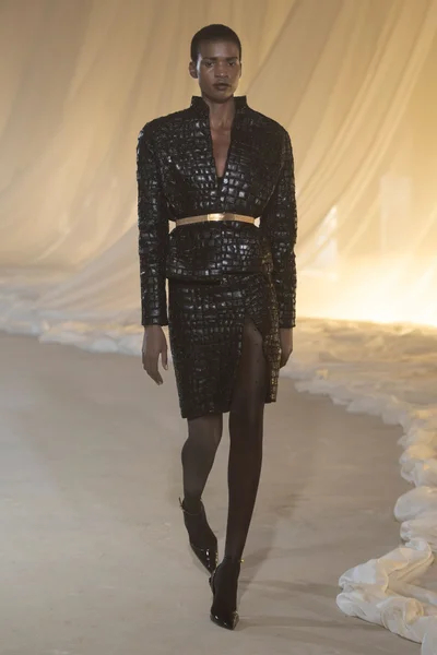 Look 50